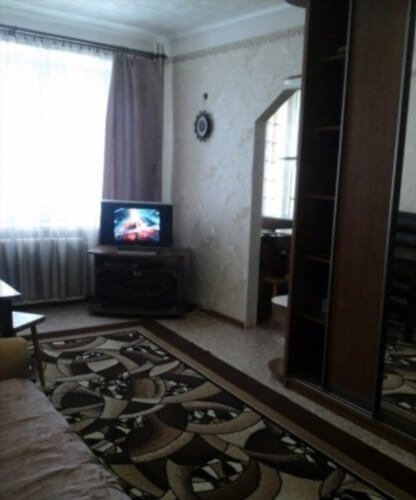 Однокомнатная квартира на 3 человека, 35кв.м, ул.Луначарского 5