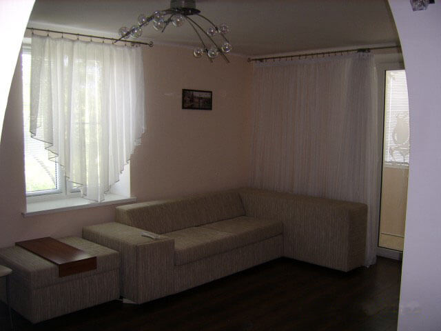 Однокомнатная квартира на 3 человека, 34кв.м, ул.Демышева 104