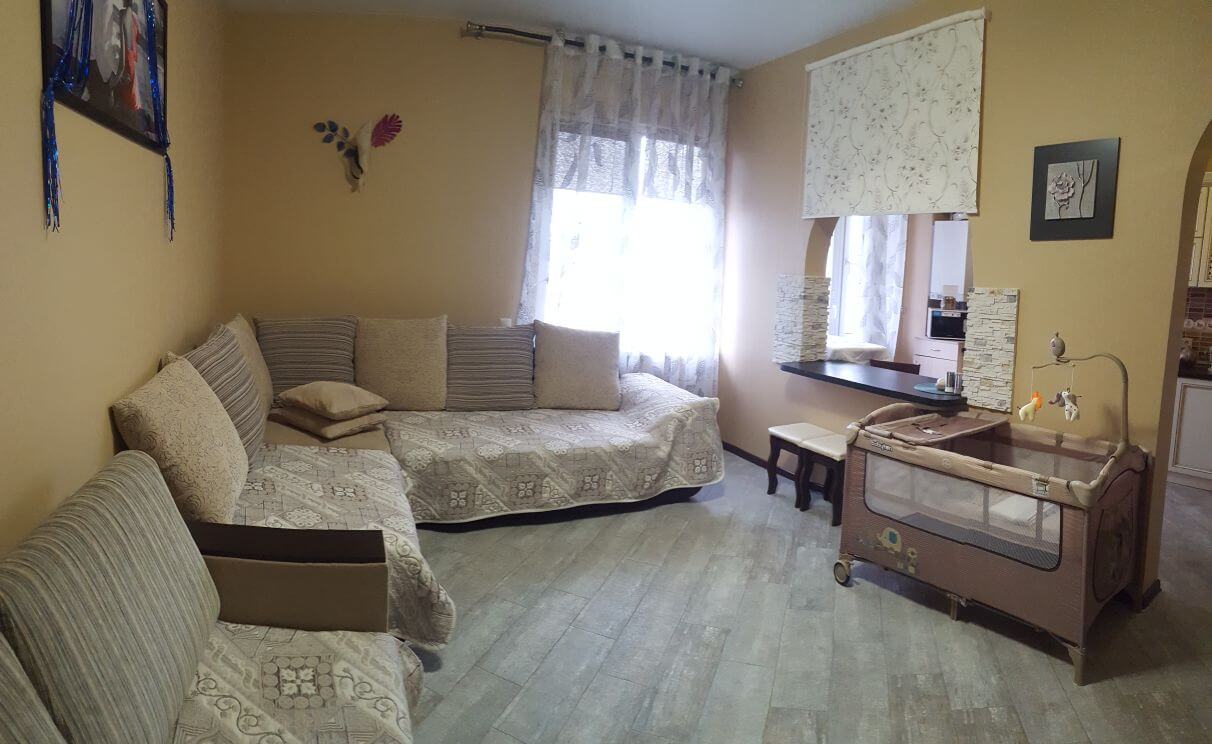 Однокомнатная квартира на ул.Тростниковая 24 (55кв.м)до 4 гостей