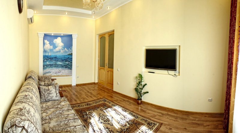 Апартаменты 2 комнаты на ул. Большая Морская, дом 5 (70кв.м) до 4 гостей