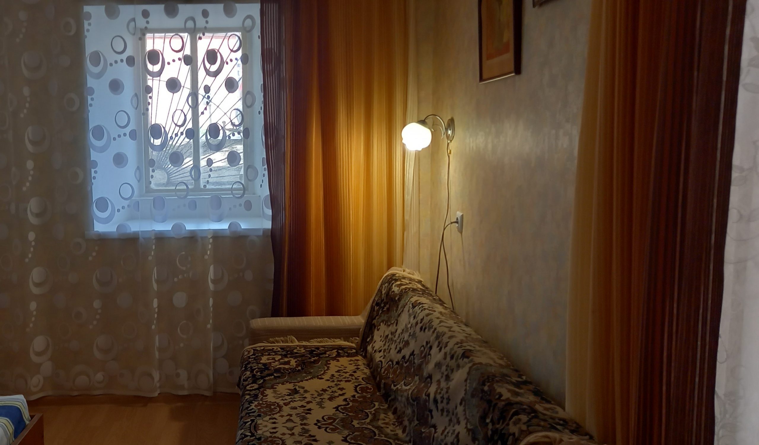 Однокомнатная квартира на ул. Чернышевского 19 (31кв.м)до 2 гостей