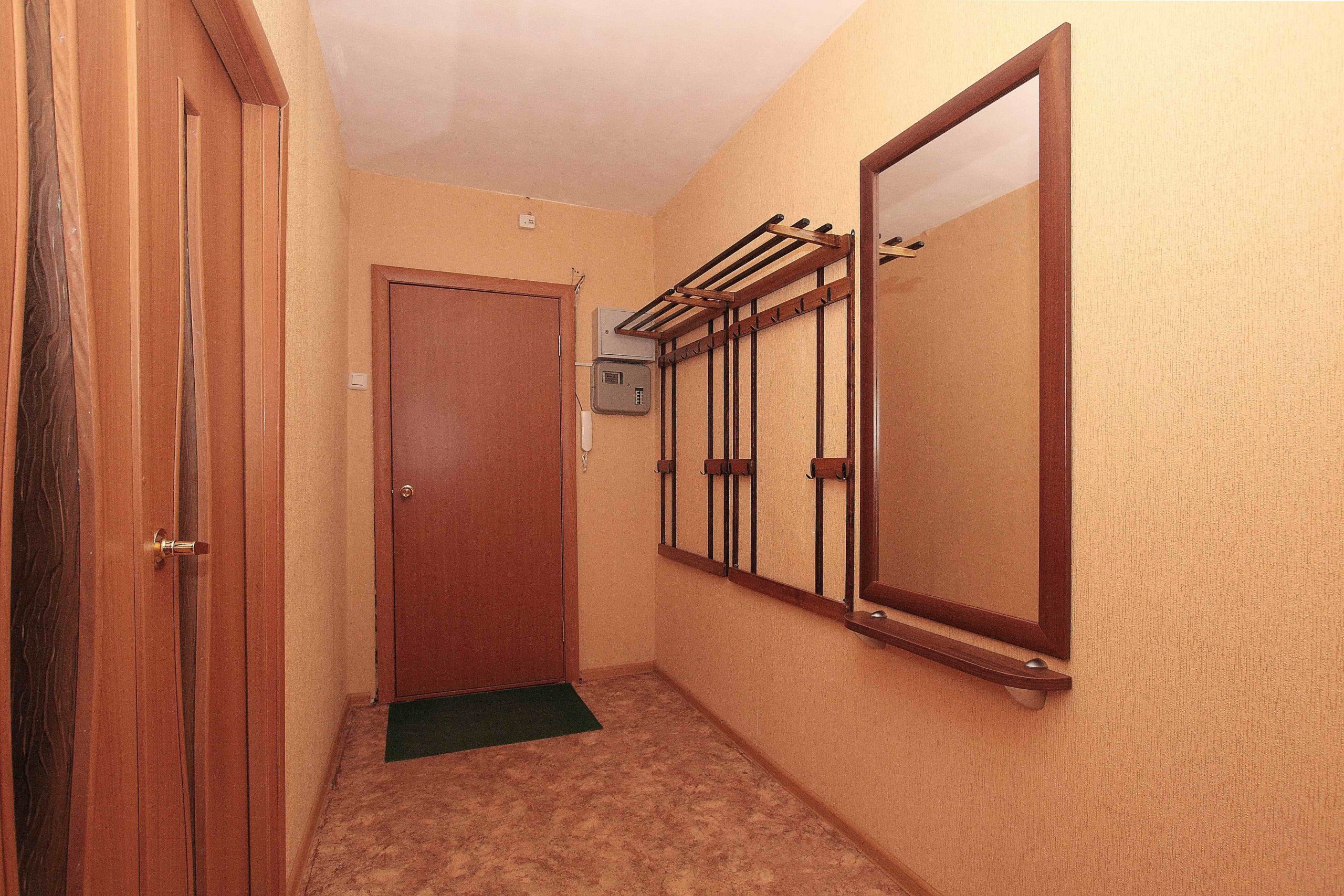 Апартаменты с 2мя спальнями (077) на ул. 40-летия Победы 29-Б (65кв.м)до 7 гостей